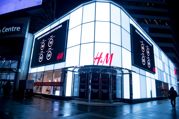 H&M Eaton Centre's new exterior facade